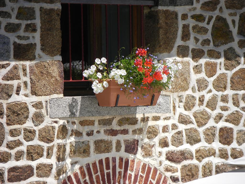 Bed and Breakfast La Cloue Sainte-Marie-du-Bois  Exterior foto